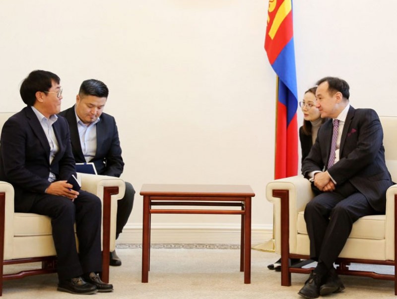 Өргөмжит консулыг хүлээн авч уулзлаа