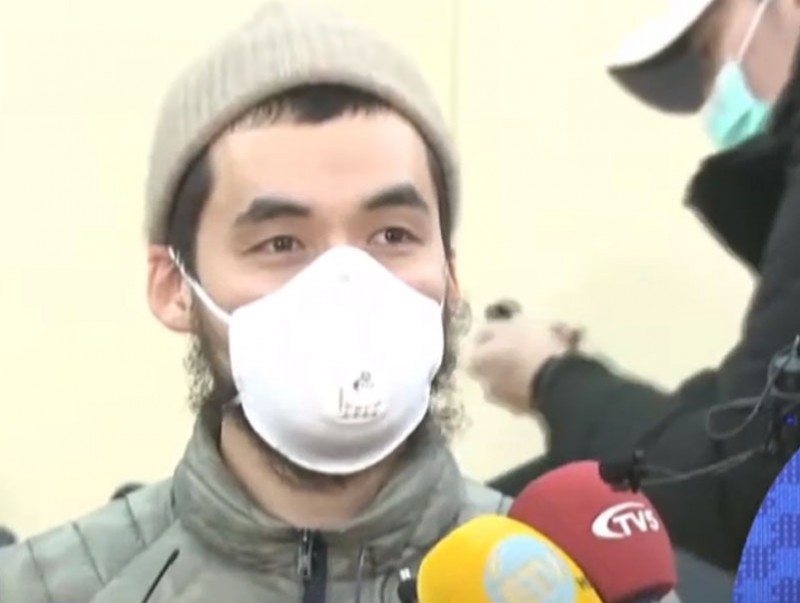 БНСУ-д ажиллаж, амьдарч байгаа монгол иргэд "10 мянган ширхэг амны хаалт аян"-ыг эхлүүлжээ