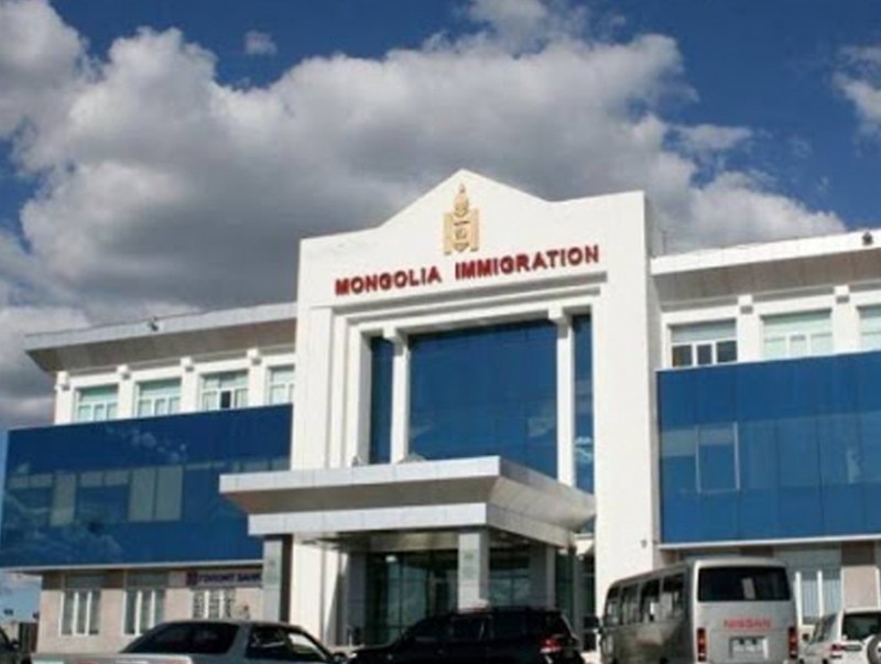 Зарим ангиллын оршин суух зөвшөөрлийг сунгуулах хүсэлтийг цахимаар авахаар боллоо