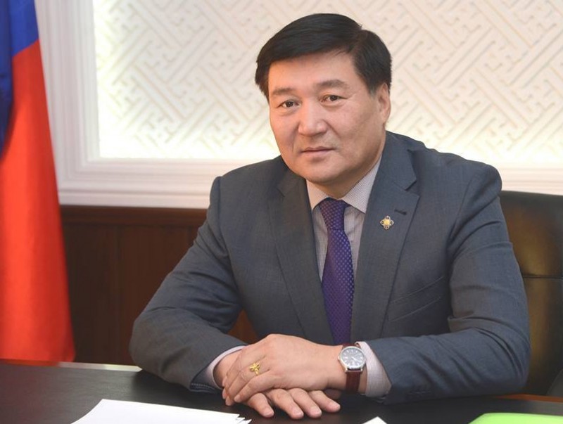 Хөдөлмөр, нийгмийн хамгааллын сайд мэндчилгээ дэвшүүллээ
