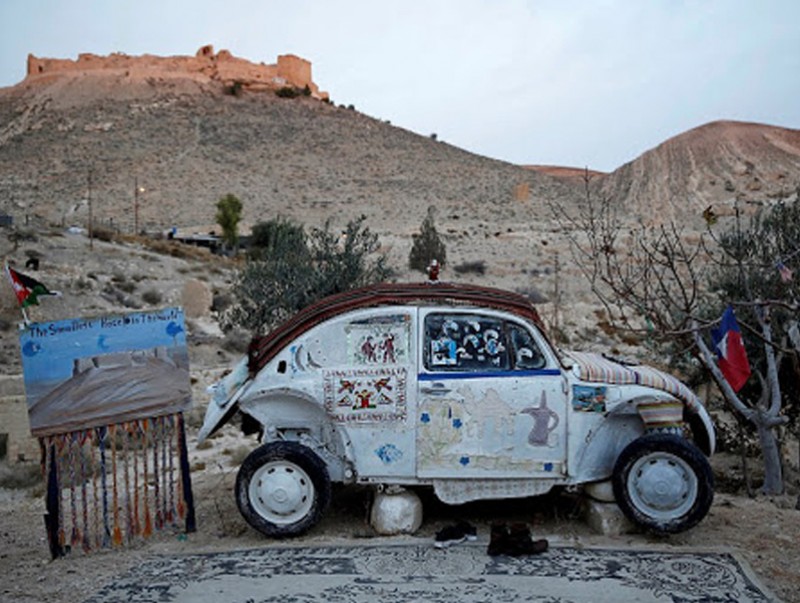 Дэлхийн хамгийн жижиг зочид буудал "Volkswagen Beetle"