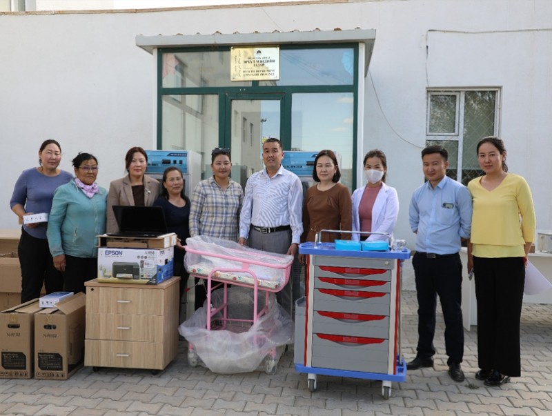 Шинэ эмнэлэгүүдэд шаардлагатай тоног төхөөрөмжийг шийдэж өгөв