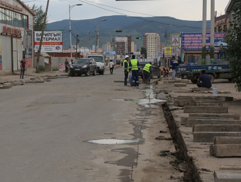 Нийслэлд хийж байгаа авто замын засвар, бүтээн байгуулалт