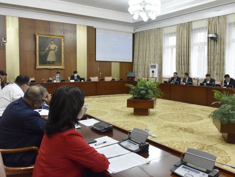 “Монгол Улсын Засгийн газрын 2020-2024 оны үйл ажиллагааны хөтөлбөр батлах тухай” УИХ-ын тогтоолын төсөл-ийн анхны хэлэлцүүлгийг хийв