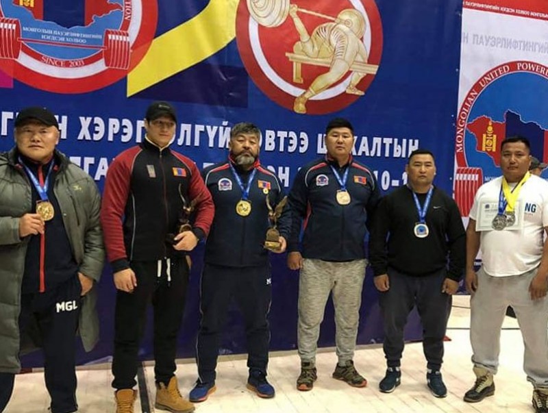 Хошууч А.Отгонбаяр алт, хүрэл медаль хүртлээ