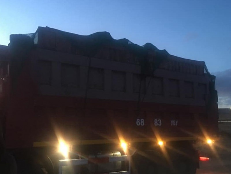 Нийслэлд оруулахаар завдсан 39.9 тн түүхий нүүрсийг "Амгалан" дулааны станцад хүлээлгэн өглөө