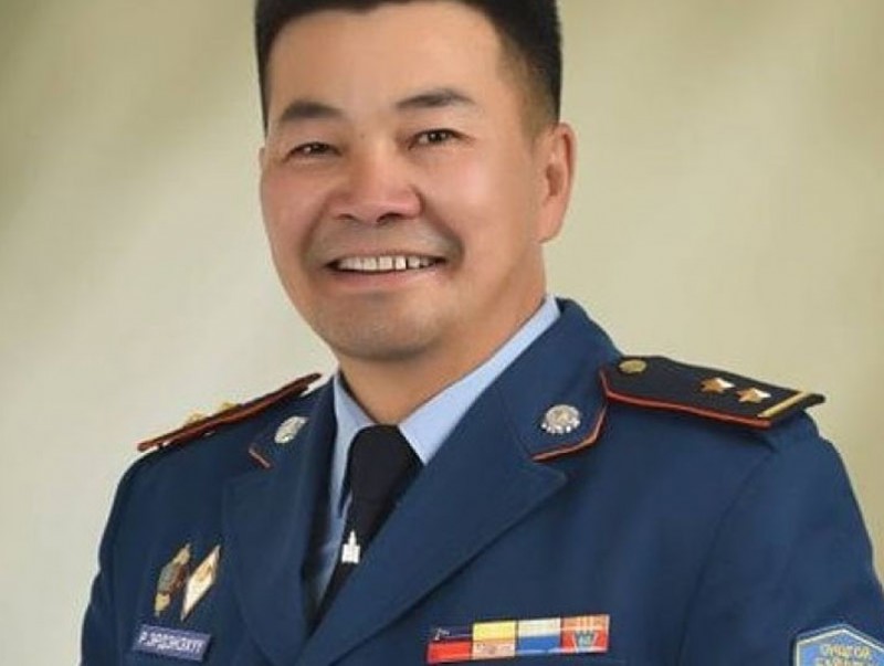 Р.Эрдэнэхүү: Цэргийн хүн болно гэсэн мөрөөдлөөсөө ухраагүй