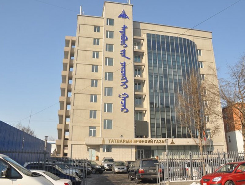 Татварын албадын албан хаагчдын 70 хувь нь цахимаар гэрээсээ ажиллана