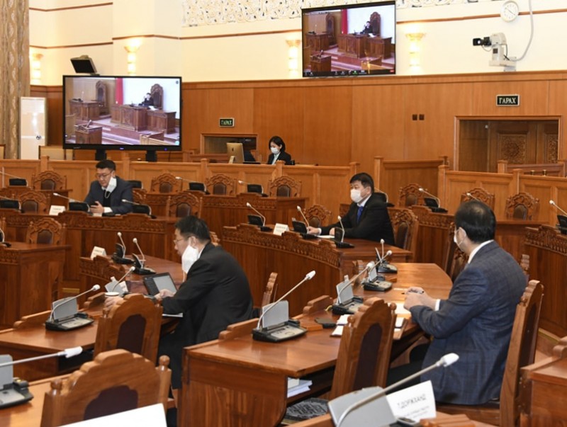 Гаалийн албан татвараас чөлөөлөх тухай хуулийн төслийн анхны хэлэлцүүлгийг хийлээ