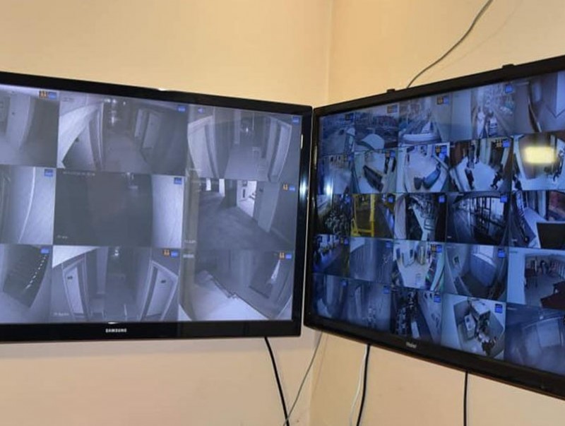 Тусгаарлан ажиглах 35 байранд 1169 иргэн байна