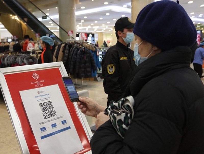 Ж.Сандагсүрэн: Иргэд QR кодоо байнга уншуулах нь нийслэлд хатуу чанга хөл хорио тогтоохгүй байх нөхцөл болно