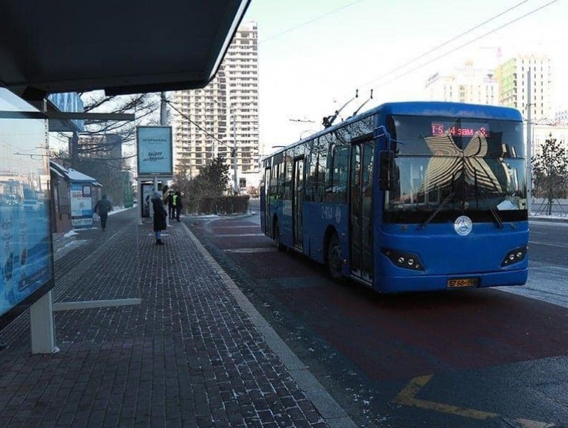Өнөөдрийн байдлаар 97 чиглэлд 797 автобус, 489 такси үйлчилгээнд гарсан байна