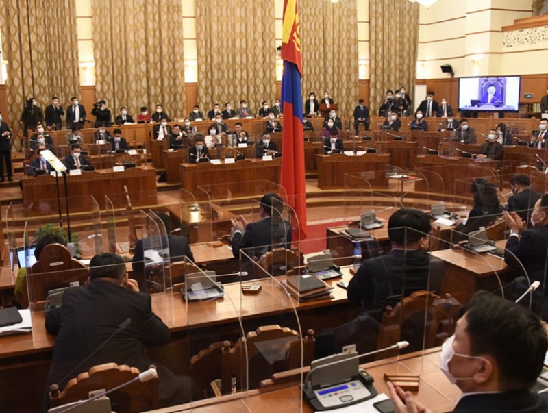 Засгийн газрын гишүүд Улсын Их Хуралд тангараг өргөв