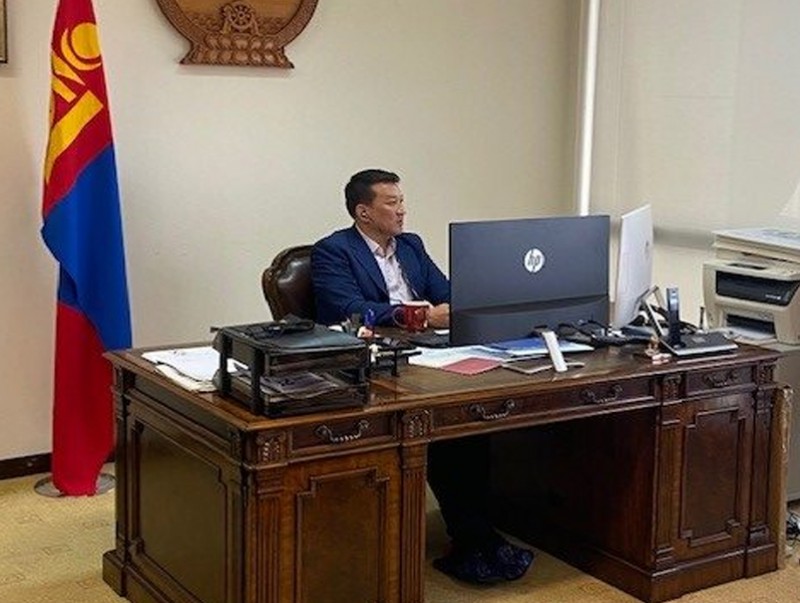 Элчин сайд Т.Лхагвадорж Монголын бизнесийн зөвлөлийн сар бүрийн уулзалтад илтгэгчээр оролцов