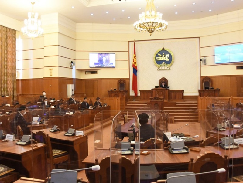 Хууль тогтоомжийг 2024 он хүртэл боловсронгуй болгох үндсэн чиглэлийг батлав