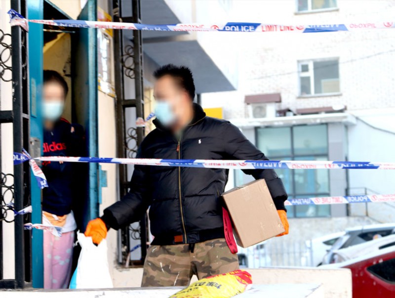 Зайлшгүй шаардлагатай зарим өрхөд хүнсний багцын дэмжлэг үзүүллээ