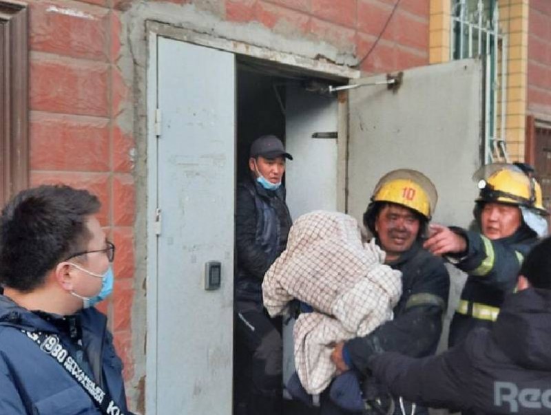 Гал түймрээс 66 иргэнийг авран хамгаалав