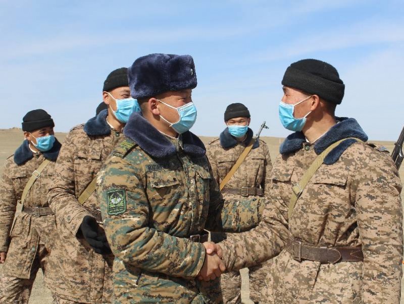 Хугацаат албаны дайчид буудлага, гранат шидэлтээр өрсөлдөв