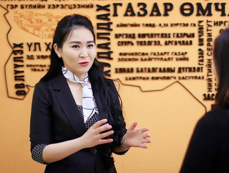 Э.Өсөхжаргал: Нийслэлийн иргэд хүсвэл орон нутагт газар үнэ төлбөргүй өмчилж авах эрхтэй