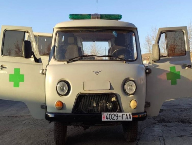 Эмнэлгийн тусламжийн автомашиныг бүрэн тоноглолоо