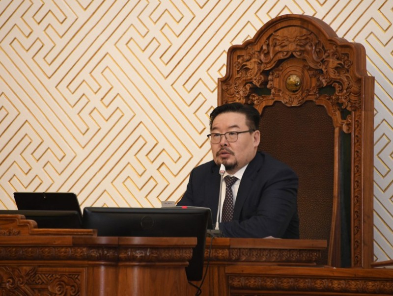 УИХ: Нийгмийн даатгалын шимтгэлийг хоёр хувиар бууруулна