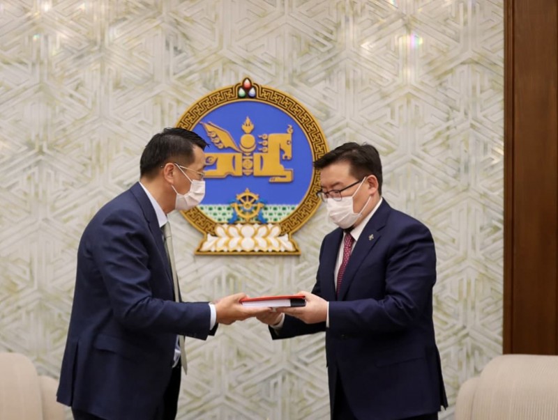 Боловсролын ерөнхий хуулийн төсөл болон түүнийг дагалдан гарах хуулийн төслүүдийг өргөн барив