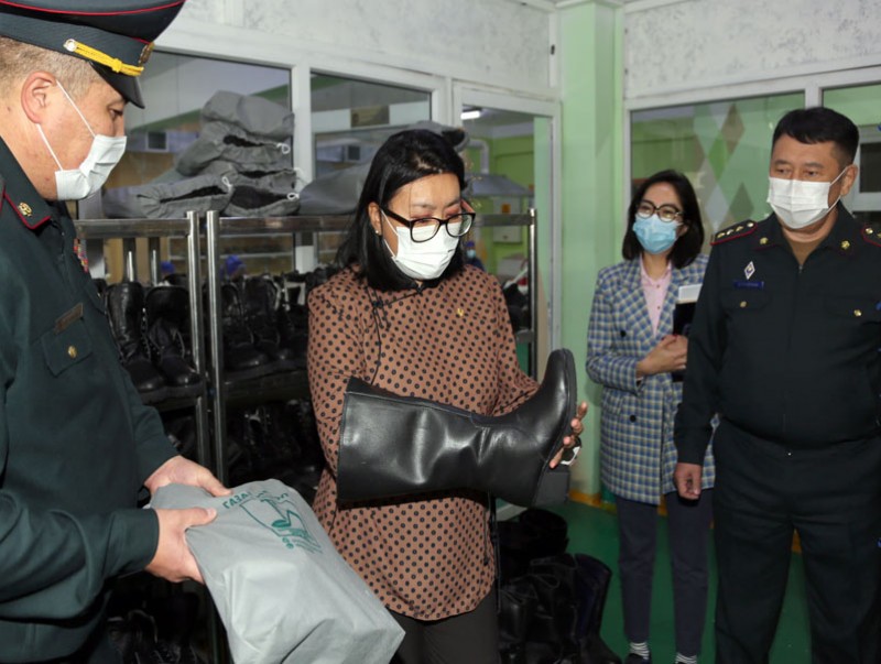 “Амгалан” мэргэжлийн сургалт үйлдвэрлэлийн төв 10 гаруй мэргэжлээр үйл ажиллагаагаа явуулж байна