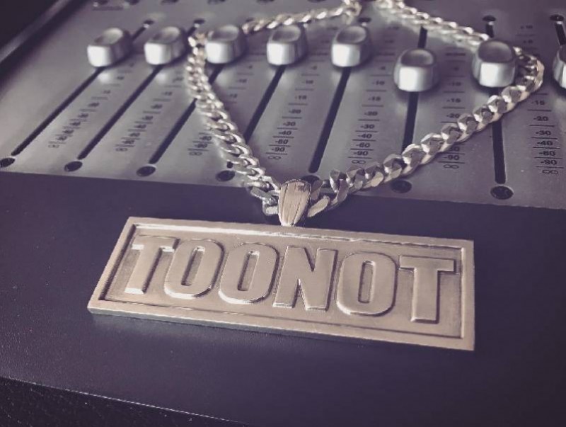“Тоонот” студийн уран бүтээлчид тоглолтоо хийнэ