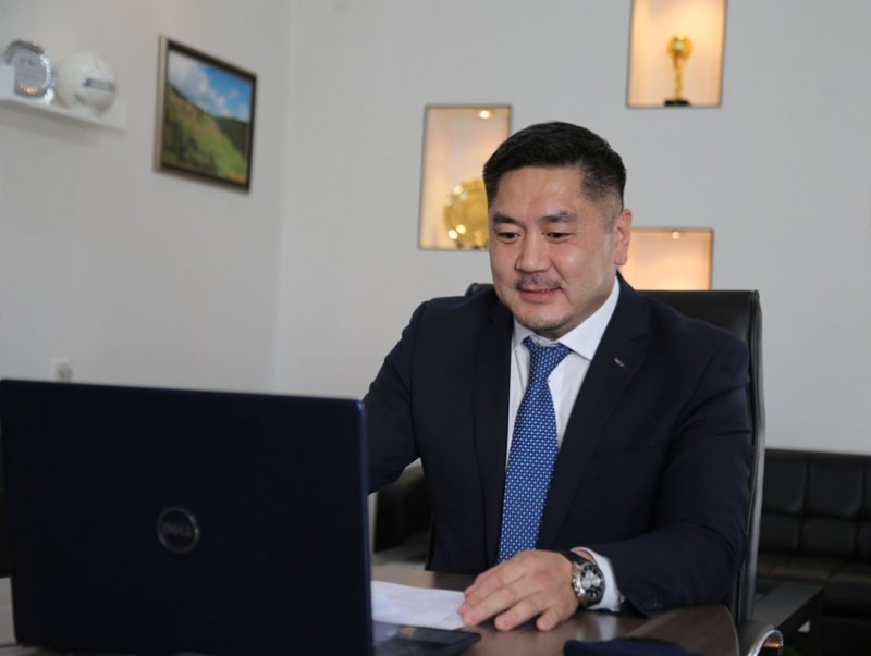 Ази тив даяар хөл бөмбөгийн сонирхогчид, дэмжигчдийн тоо эрчимтэй нэмэгдэж байна