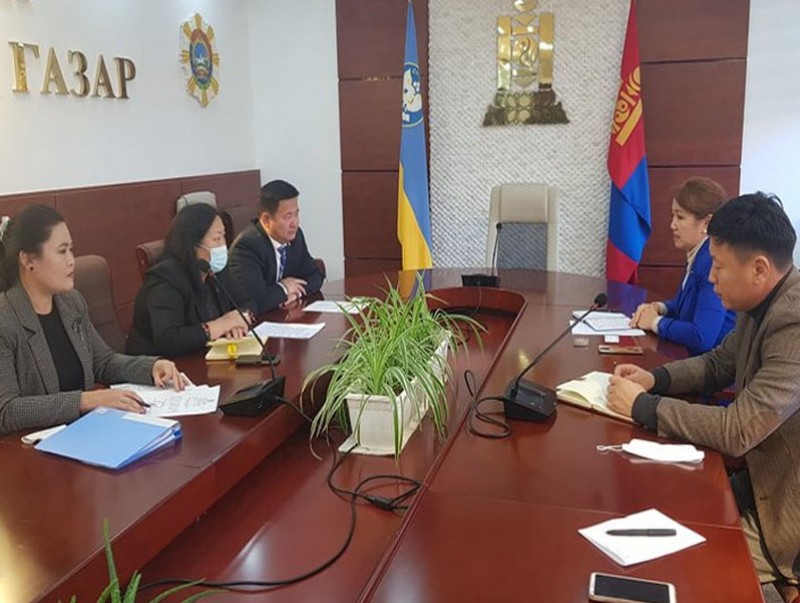 Ажлын хэсэг Өмнөговь, Дундговь аймагт ажиллаж байна