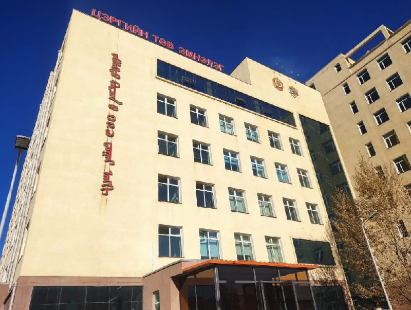 Цэргийн төв эмнэлэг хэвтэн эмчлүүлэх хэсэг, амбулаторийн үзлэг үйлчилгээгээ явуулж эхэлжээ