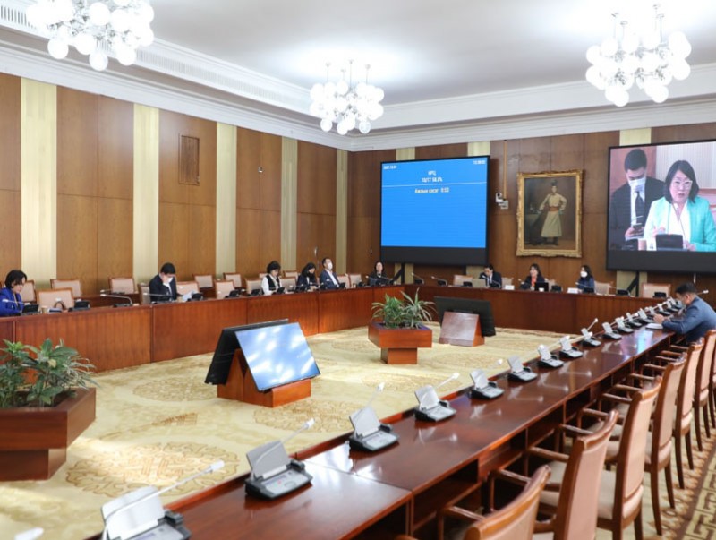 Ажиллах хүчний шилжилт хөдөлгөөний тухай хуулийн шинэчилсэн найруулгын төслийн эцсийн хэлэлцүүлгийг хийв