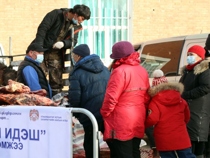 “Өвлийн идэш” өргөтгөсөн худалдаа 5-ныг хүртэл Төв цэнгэлдэх хүрээлэнд үргэлжилнэ
