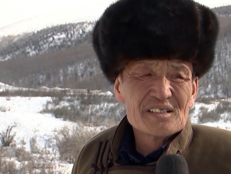 Тавь гаруй жил мал маллаж, 2000 сарлаг тоолуулсан Ц.Доржсүрэнд "Хөдөлмөрийн баатар" цол олголоо