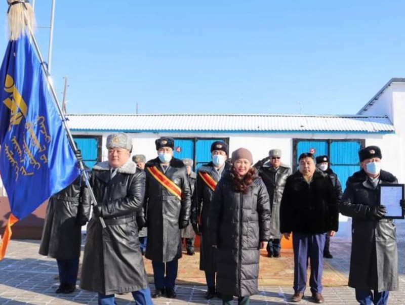 Сэлэнгэ аймгийн Онцгой байдлын газрыг “Хүндэт тэмдэг”-ээр шагналаа