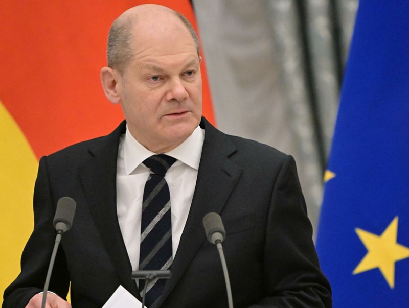 Герман Украинд зэвсэг нийлүүлнэ