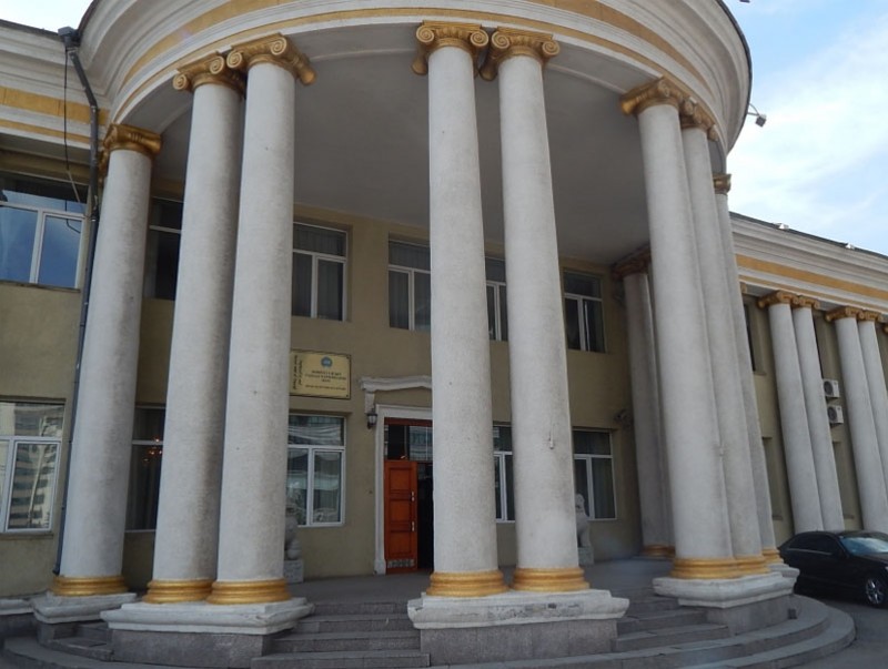 Олон улсын эмэгтэйчүүдийн эрхийг хамгаалах өдөрт зориулсан баярын арга хэмжээ болов