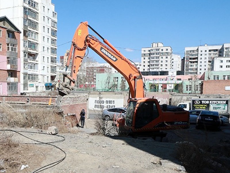 Газар чөлөөлөлт 36-77 хувийн гүйцэтгэлтэй байна