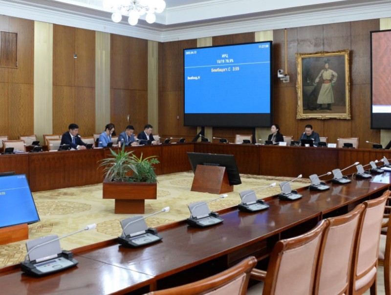 Төрийн байгуулалтын байнгын хороо хуулийн төслүүдийн анхны хэлэлцүүлгийг хийв