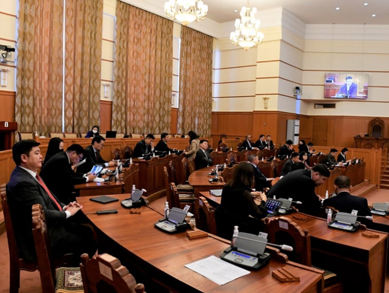 Хуулийн төслүүдийн эцсийн хэлэлцүүлгийг хийлээ