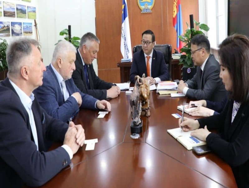 Усны чанар, нөөцийг нэмэгдүүлэх, голуудын экосистемийг сайжруулах төсөл хэрэгжүүлэхийг Унгарын усны мэргэжилтнүүд санал болголоо