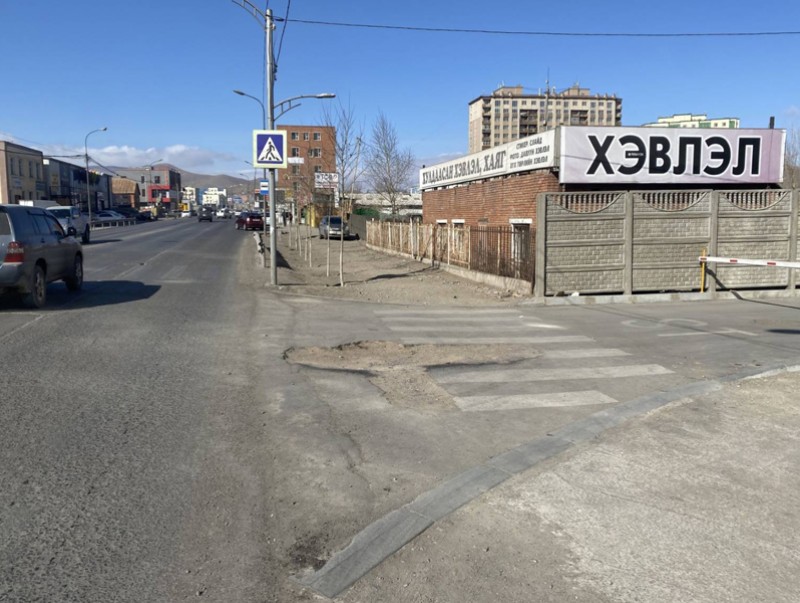 Хангай хотхоны уулзвараас 32-ын тойргийн уулзвар хүртэлх авто замын зорчих хэсгийг хаана