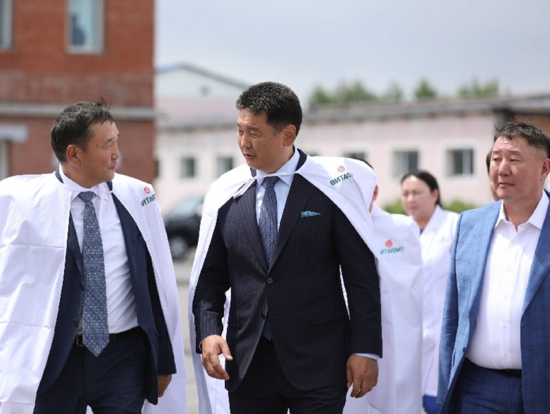 Ерөнхийлөгч У.Хүрэлсүх: Төр, засаг, хувийн хэвшил хамтрахын зэрэгцээ иргэн бүр эх оронч худалдан авагч байя