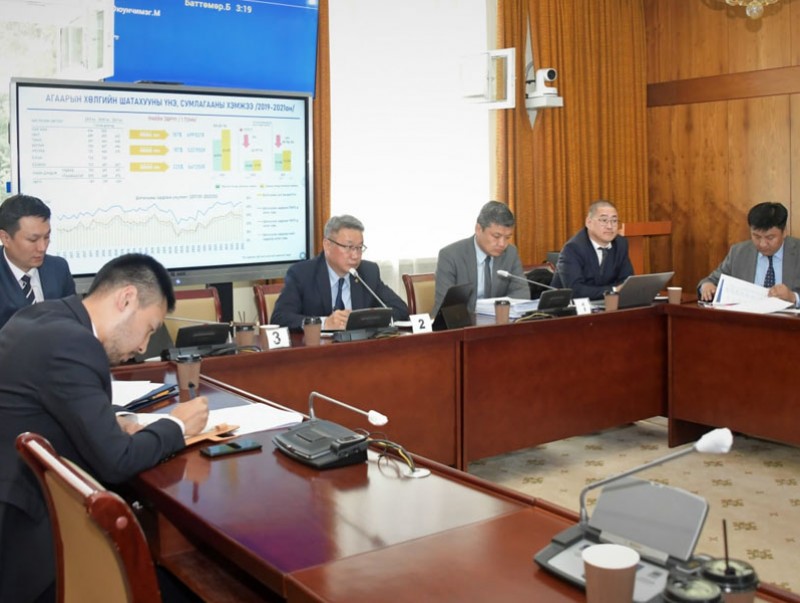 Газрын тосны бүтээгдэхүүний тухай хуульд нэмэлт оруулах тухай хуулийн төслийн хэлэлцэх эсэхийг дэмжив
