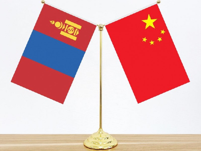 Нийтлэлийн уралдаан зарлалаа