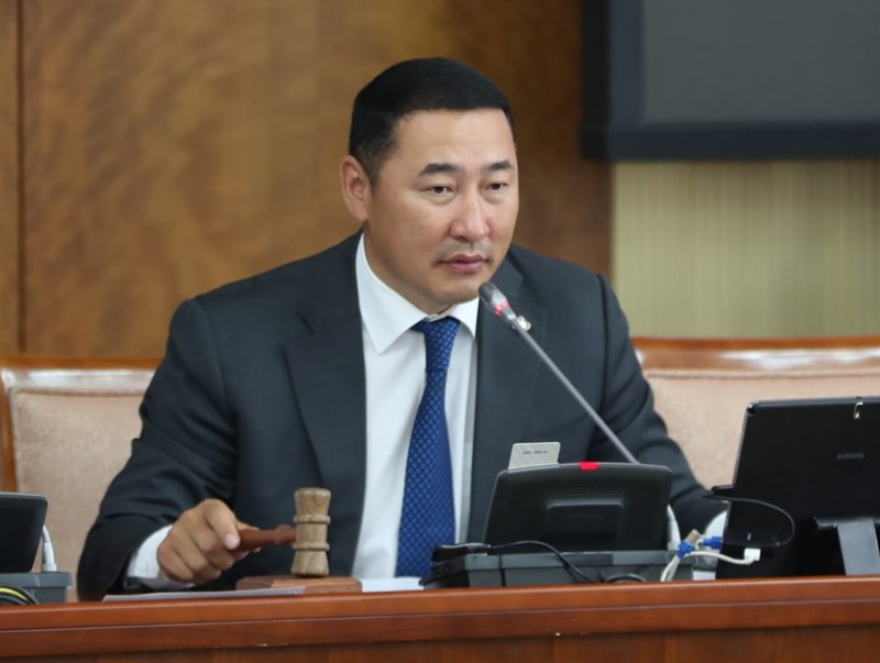 ТББХ: Монгол Улсын Үндсэн хуульд оруулах өөрчлөлтийн төслийн нэг дэх хэлэлцүүлгийг явууллаа