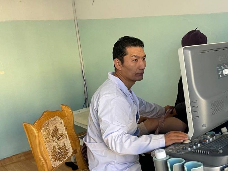 УГТЭ-ийн мэс засал, мэдрэл зүрх судасны төрөлжсөн баг Баян-Өлгий, Завхан аймгуудад ажиллаж байна