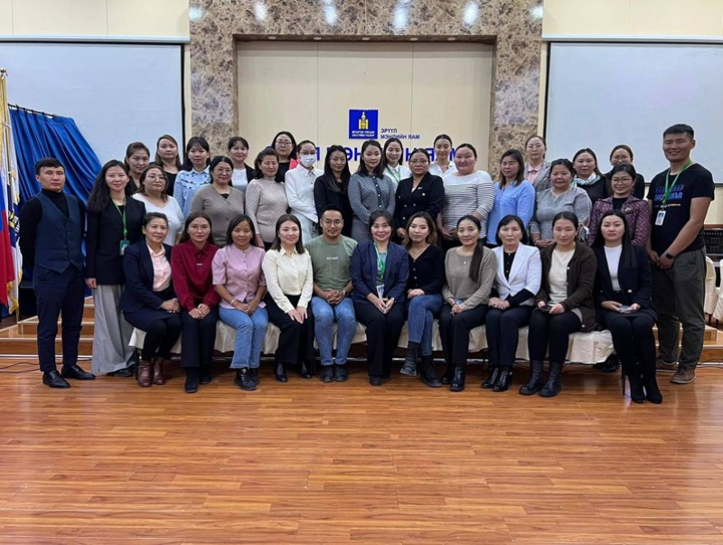 "Комирнэти" вакцинаар 5-11 насны хүүхдийг вакцинжуулахад эмч, мэргэжилтнүүдийг чадавхжуулах сургалт хийлээ