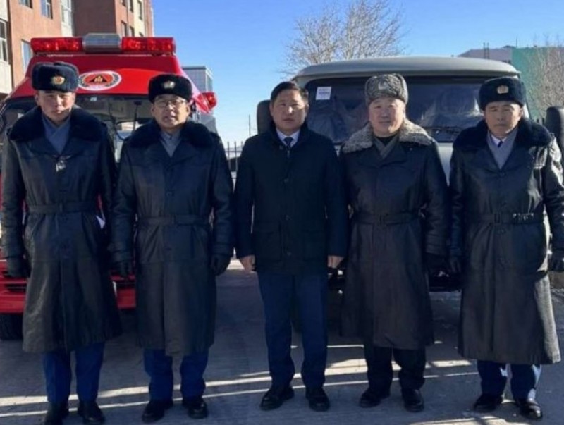 Аврах ажиллагааны автомашиныг гардуулан өглөө