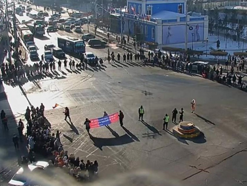 "Монголын мэдээ" суваг иргэдийн жагсаалыг шууд дамжуулан үзүүлсээр байна